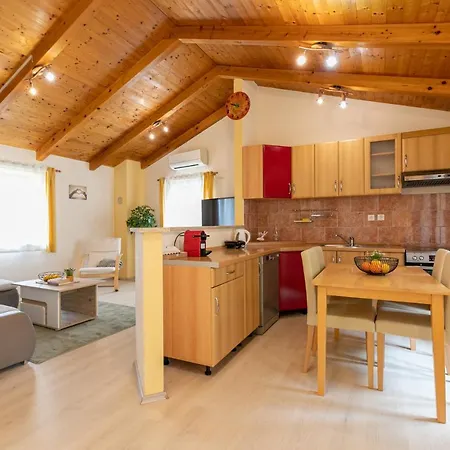 Apartment Kastel
