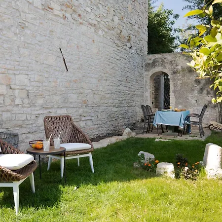 Kastel