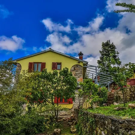 Kastel Apartment Pula