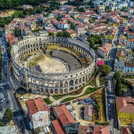 Kastel Pula